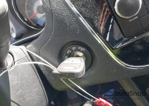 2013 Chrysler 200 Touring из США, поврежденный, VIN 1C3CCBBGXDN573284